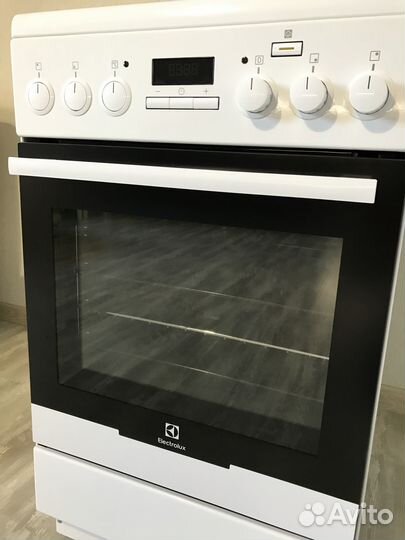 Плита электрическая Electrolux