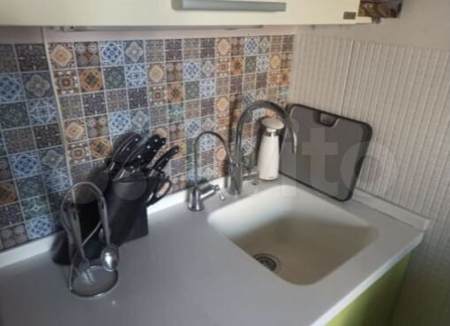 4-к. квартира, 79,4 м², 1/9 эт.