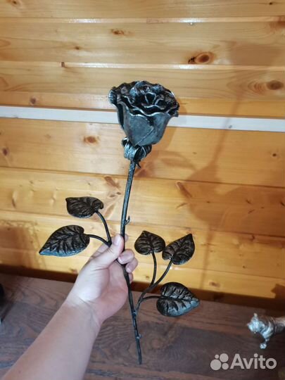 Кованая роза