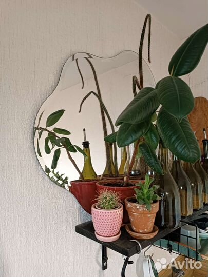 Зеркало дизайнерское фигурное