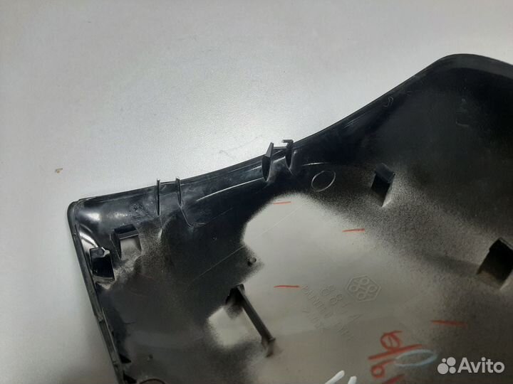 Крышка зеркала правая Lexus LX570 (2007-2012)