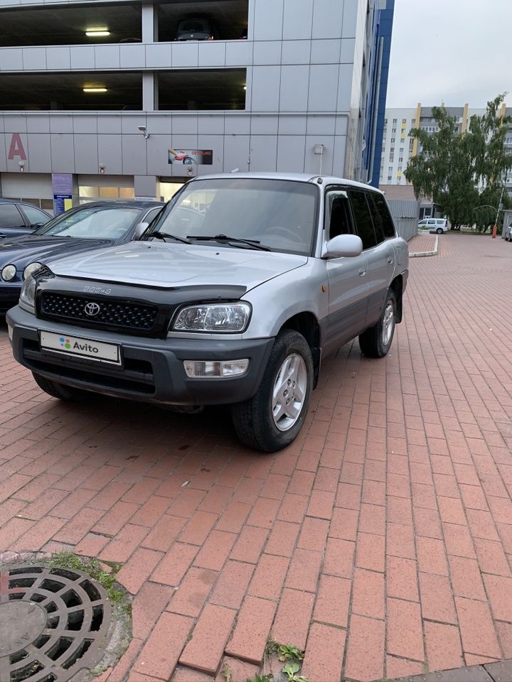 Toyota RAV4: фото владельца