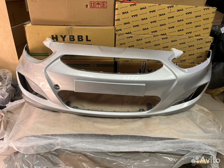 Бампер Hyundai Solaris Дорестайл,Цвет Серебристый