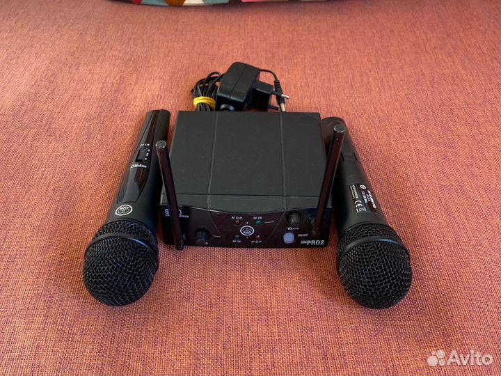 Радиосистема AKG wns 40 mini pro 2