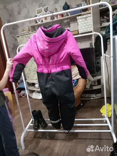 Зимний комбинезон для девочки