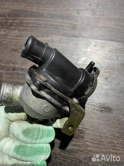 Корпус термостата для Kawasaki Z750S 05-07