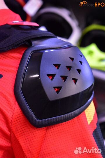 Защита тела Leatt 3.5 Pro