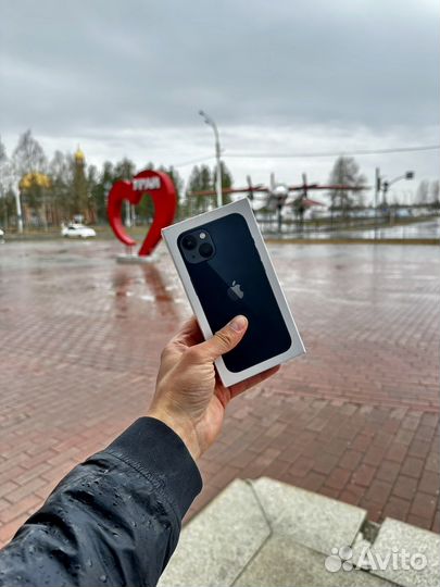 iPhone 13 128 gb Черный новый в наличии