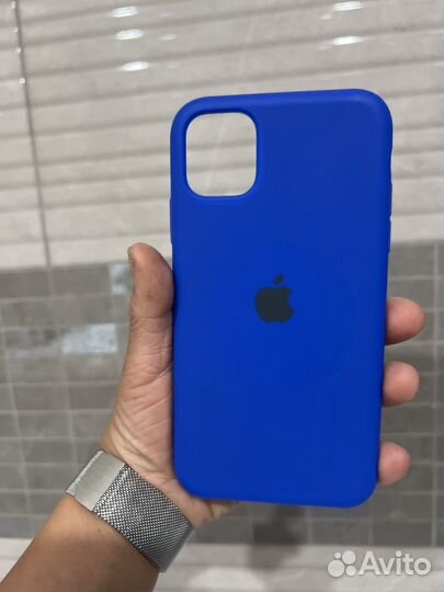 Силиконовый чехол на iPhone 11, синий