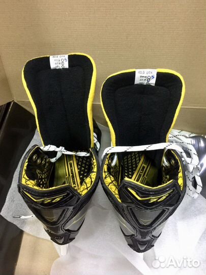 Коньки хоккейные V76 encelad