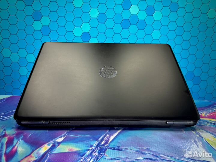 Ноутбук Hp Pavilion 17 / GTX 1050 / Core i5 / SSD