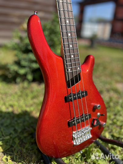 Бас гитара TNC+ эквалайзер Invasion