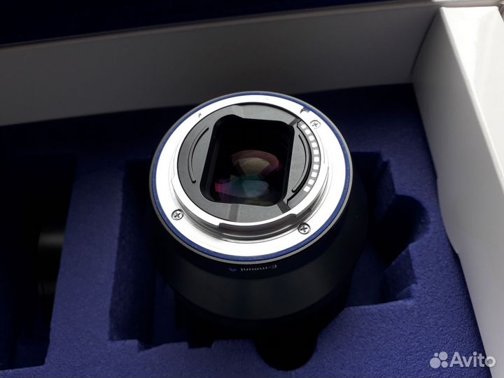 Sony Zeiss batis 40mm f2 CF шикарный как новый