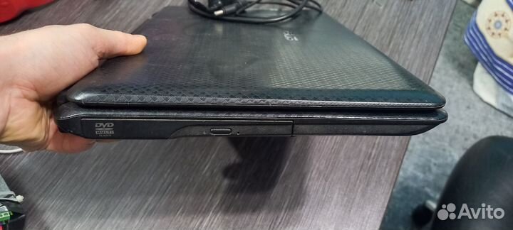 Ноутбук asus Asus K50C Celeron D 220 1.2GHz 1.5GHz