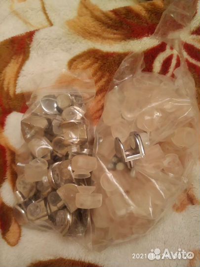 Держатели для стеклянных полок