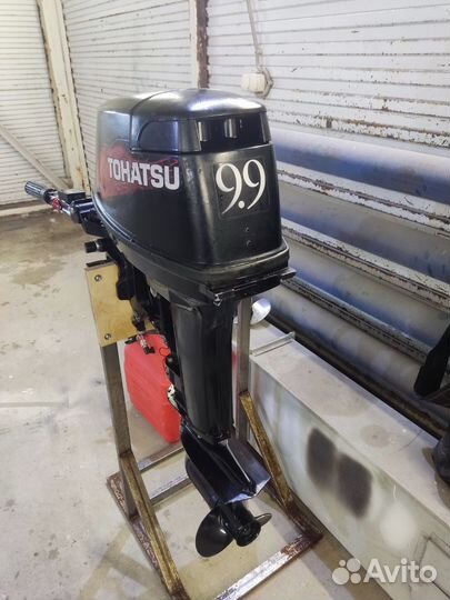 Продам мотор. Tohatsu 18(9.9)