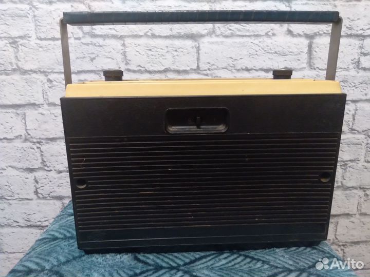 Радиоприемник Альпинист 407 олимпиада 80 СССР