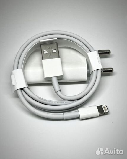 Зарядка на iPhone 5w + кабель USB-lightning