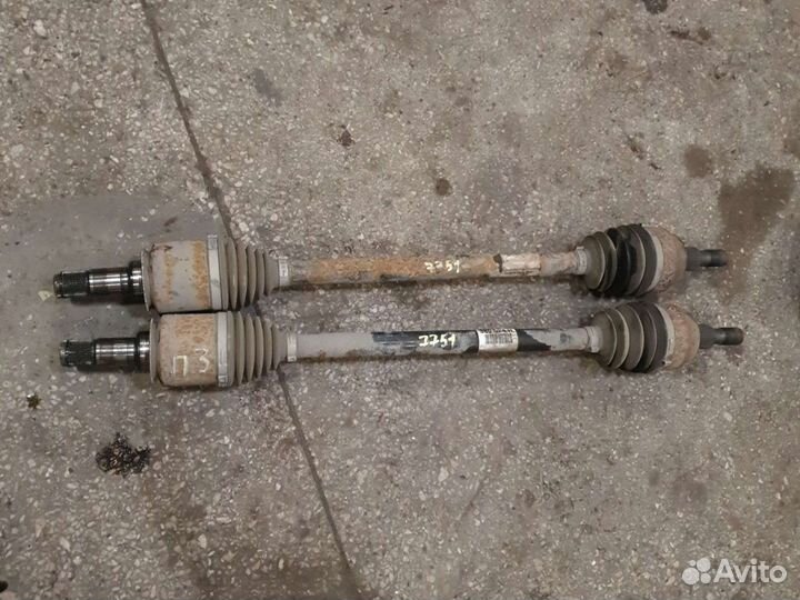 Привод шрус Мерседес W164 ML задний