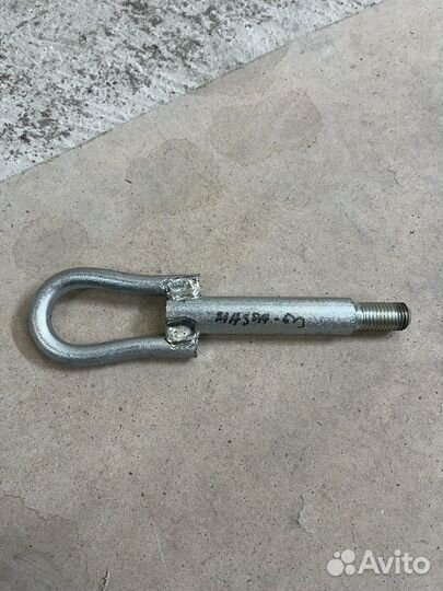 Буксировочный крюк Мазда 3 бк