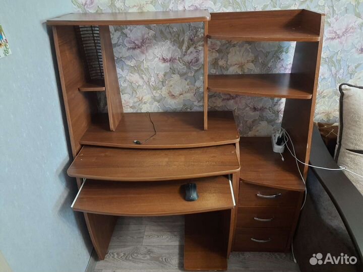 Компьютерный стол бу