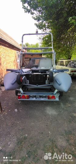 Моторная лодка