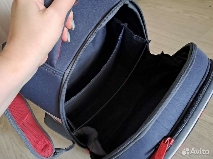 Школьный рюкзак