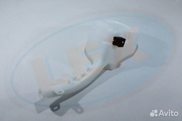 Бачок стеклоомывателя