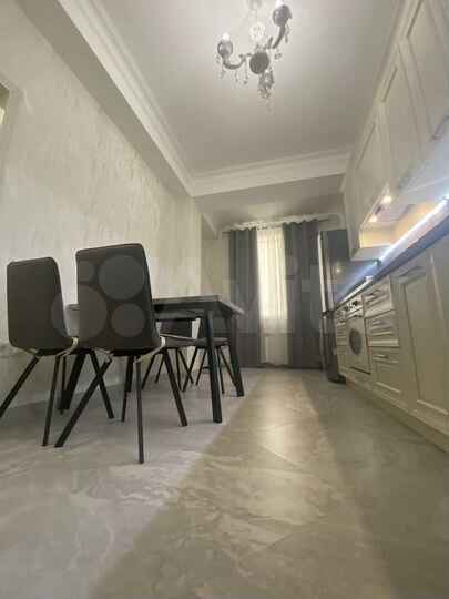 2-к. квартира, 60 м², 6/11 эт.