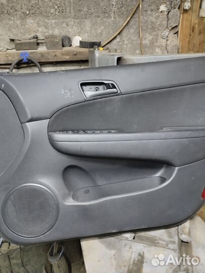 Трапеция правых дверей, стекла,ручки Хендай I30