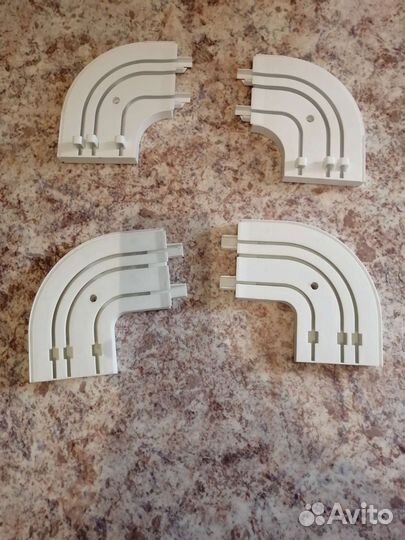 Угол поворотный для карниза