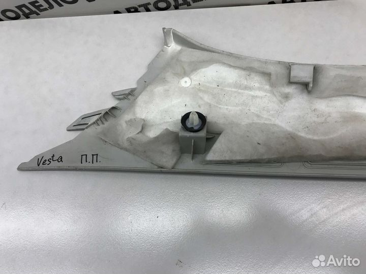 Обшивка стойки п/п Лада Веста 15-19