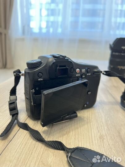 Sony Alpha SLT-A77 KIT