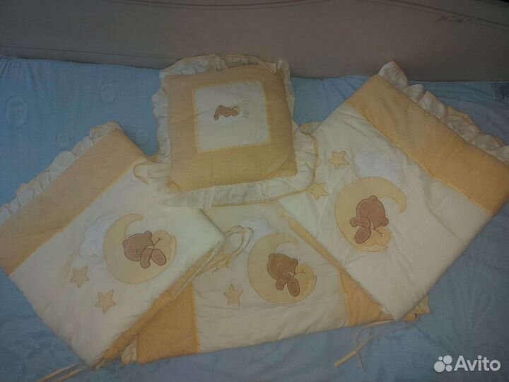 Бортики в детскую кроватку