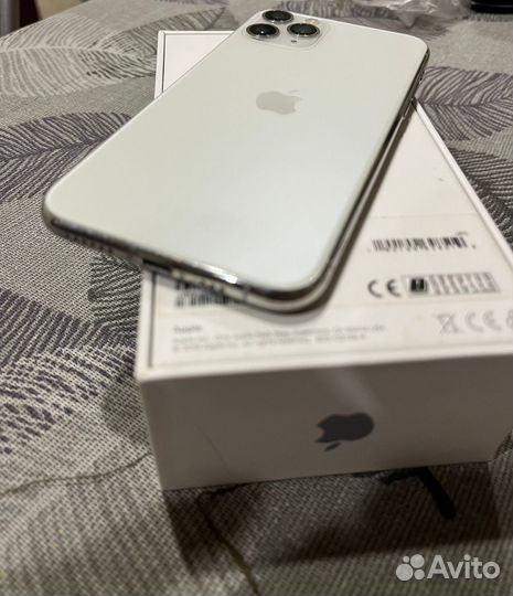 iPhone 11 Pro, 64 ГБ