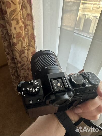 Цифровой фотоаппарат FujiFilm X-T20 kit 16-50