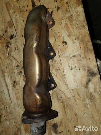 Коллектор выпускной правый Volkswagen Touareg 7P