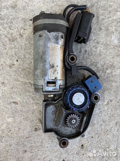 Моторчик люка бмв е32,е34