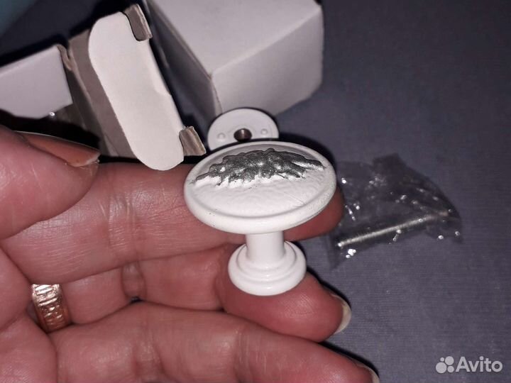 Ручки мебельные металл