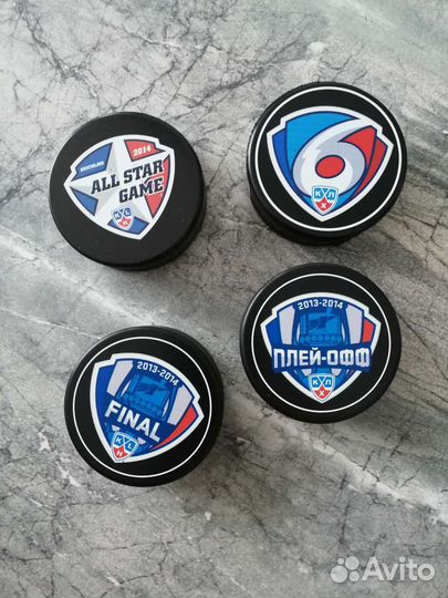 Коллекция хоккейных шайб кхл 2013/2014