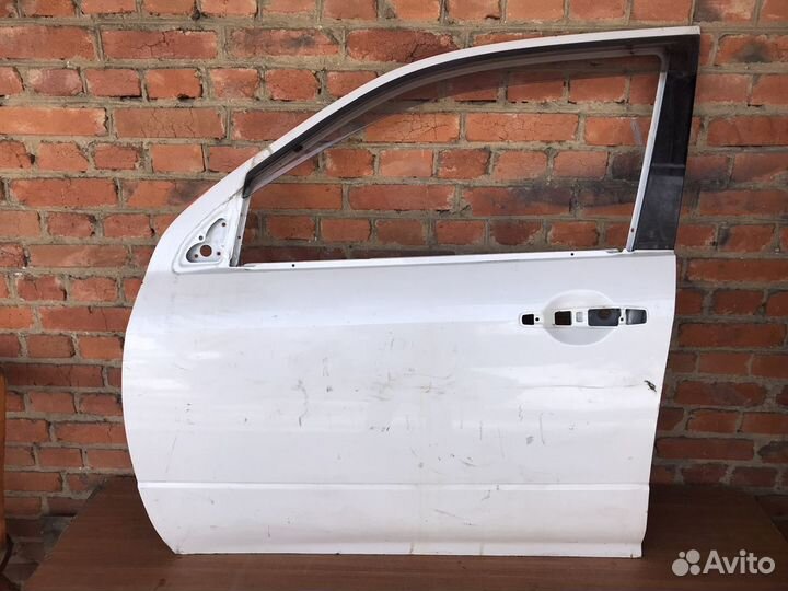 Дверь передняя левая Mitsubishi Outlender 1