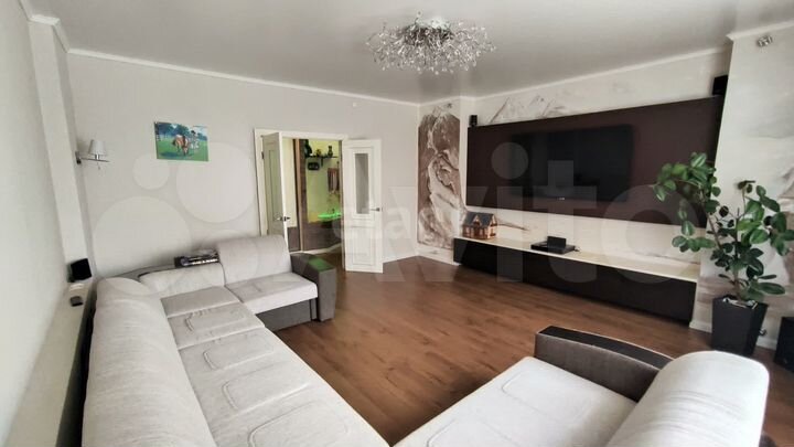 Комната 99,5 м² в 3-к., 3/9 эт.