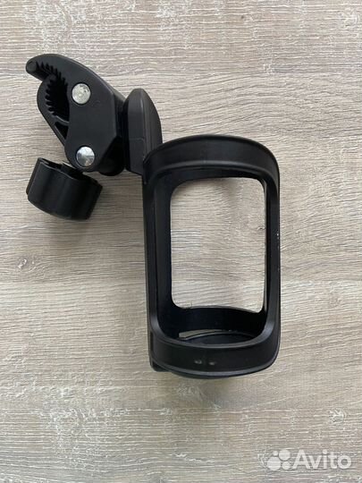 Держатель для стаканов на коляску