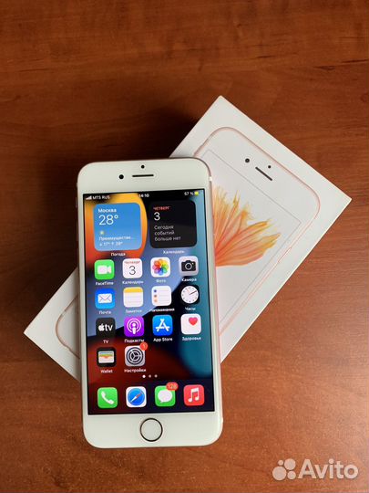 Телефон iPhone 6s