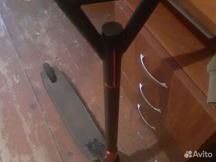 Трюковой самокат