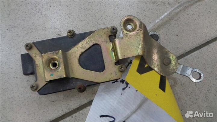 Активатор замка двери задней левой Hyundai Gallop