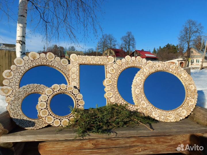 Зеркала и панно с можжевельником для бани