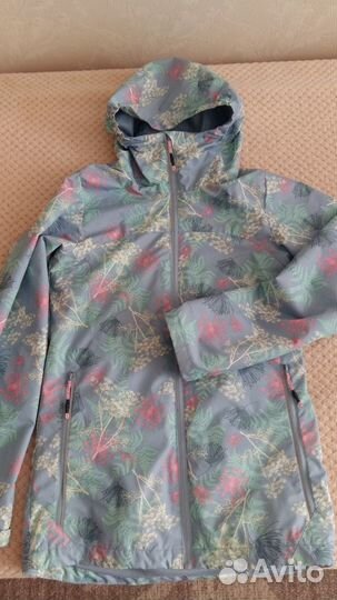 Ветровка для девочки