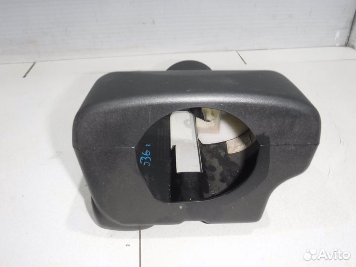 Кожух рулевой колонки Discovery 3