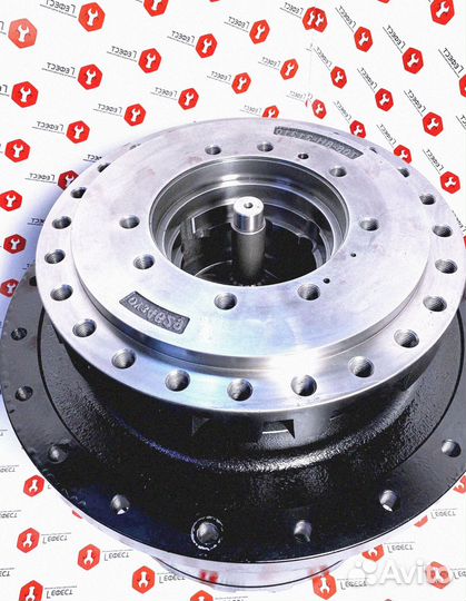 Бортовой редуктор Komatsu 207-27-00440
